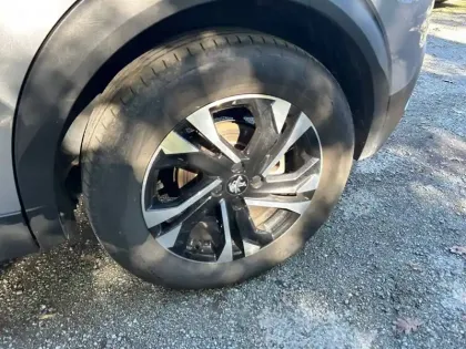 Photo 32 Peugeot 2008  Electrique 136 ch