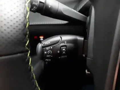 Photo 50 Peugeot 208  Electrique 50 kWh 136ch