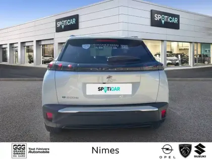 Photo 36 Peugeot 2008  Electrique 136 ch
