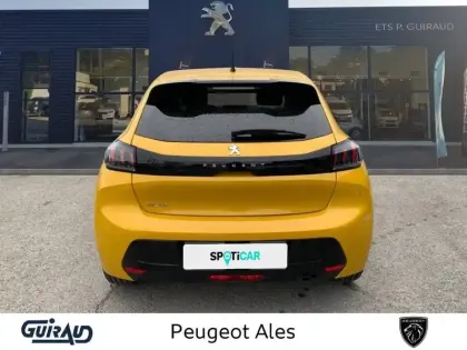 Photo 38 Peugeot 208  PureTech 100 S&S EAT8