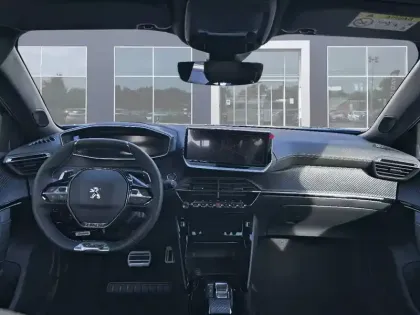 Photo 32 Peugeot 2008  PureTech 130 S&S EAT8