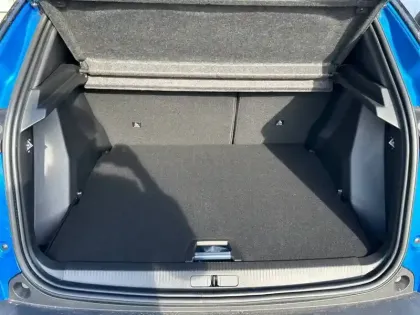 Photo 51 Peugeot 2008  PureTech 130 S&S EAT8