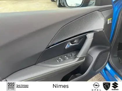 Photo 27 Peugeot 2008  PureTech 130 S&S EAT8