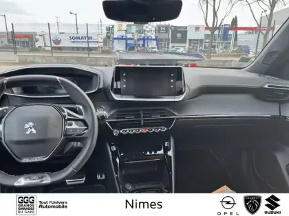 Photo 23 Peugeot 2008  PureTech 130 S&S EAT8