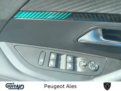 Photo 34 Peugeot 2008  Electrique 136 ch