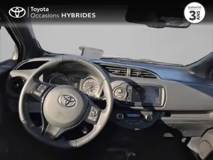 Photo 7 Toyota Yaris  100h Collection 5p RC19