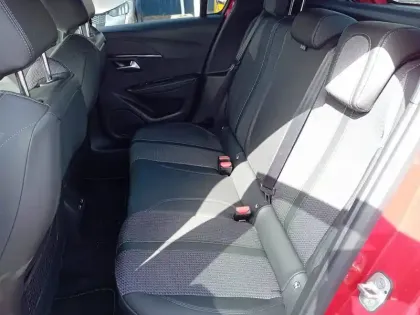 Photo 18 Peugeot 208  Electrique 50 kWh 136ch