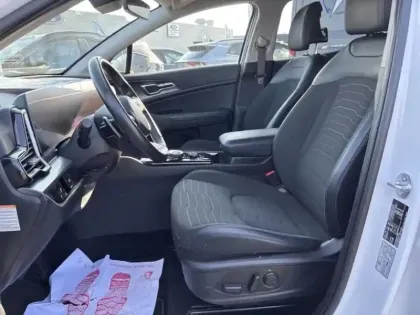 Photo 10 Kia Sportage Gén. V Ph1 Design 5