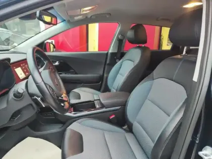 Photo 5 Kia Niro e- e-Active 204ch