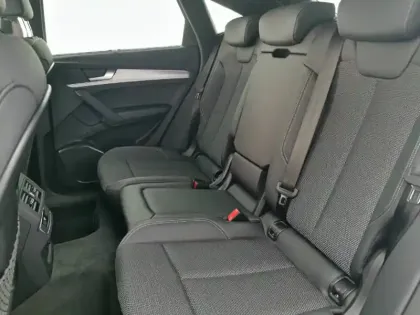 Photo 28 Audi Q5  Sportback 40 TDI 204 S tronic 7 Quattro