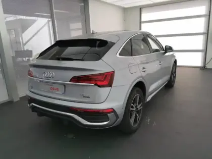 Photo 19 Audi Q5  Sportback 40 TDI 204 S tronic 7 Quattro