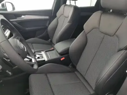 Photo 26 Audi Q5  Sportback 40 TDI 204 S tronic 7 Quattro