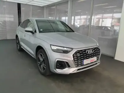 Photo 18 Audi Q5  Sportback 40 TDI 204 S tronic 7 Quattro