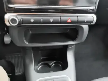 Photo 12 Citroën C3  PureTech 110 S&S BVM6 Shine