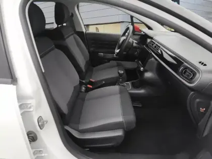 Photo 8 Citroën C3  PureTech 110 S&S BVM6 Shine