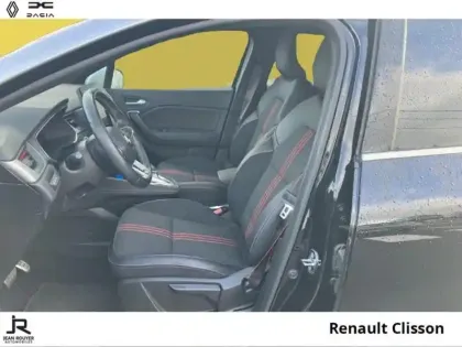 Photo 21 Renault Captur  E-Tech hybride 145ch RS Line + Toit ouvrant + Attelage
