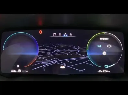 Photo 10 Renault Captur  E-Tech hybride 145ch RS Line