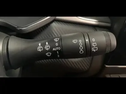 Photo 14 Renault Captur  E-Tech hybride 145ch RS Line