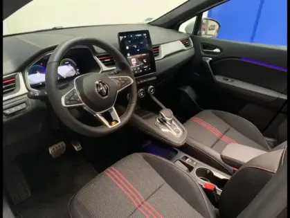 Photo 4 Renault Captur  E-Tech hybride 145ch RS Line