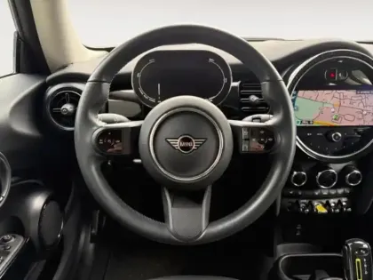 Photo 8 Mini Mini  Cooper SE 184ch Edition Premium BVA 5CV