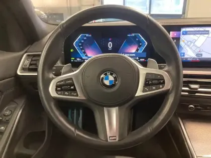 Photo 5 BMW Serie 3 Série 3 318dA 150ch M Sport