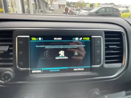 Photo 37 Peugeot Expert  FGN TOLE STANDARD ELECTRIQUE 75KWH 136