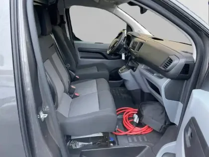 Photo 31 Peugeot Expert  FGN TOLE STANDARD ELECTRIQUE 75KWH 136