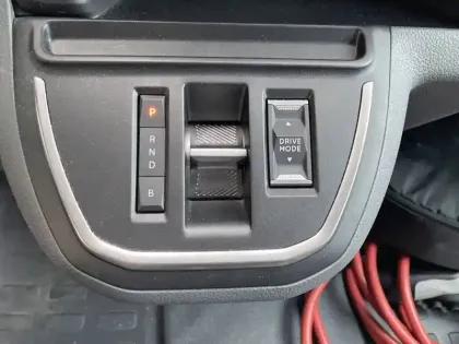 Photo 38 Peugeot Expert  FGN TOLE STANDARD ELECTRIQUE 75KWH 136