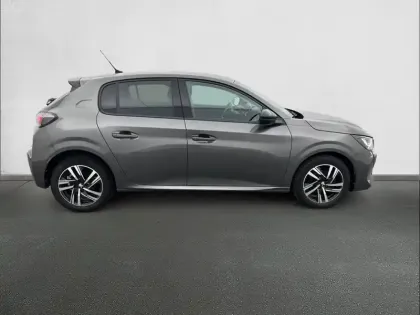 Photo 20 Peugeot 208  PureTech 100 S&S BVM6