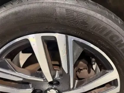 Photo 10 Peugeot 208  PureTech 100 S&S BVM6