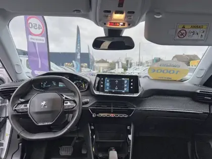 Photo 7 Peugeot 2008  Electrique 136 ch