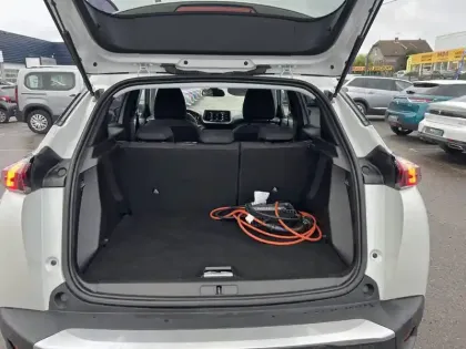Photo 5 Peugeot 2008  Electrique 136 ch