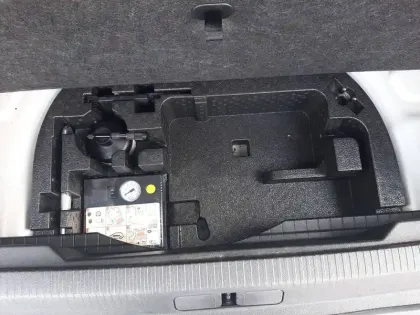 Photo 35 Peugeot 2008  Moteur électrique 136 ch