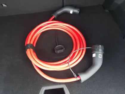 Photo 36 Peugeot 2008  Moteur électrique 136 ch