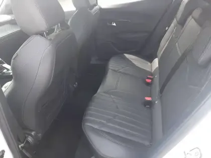 Photo 17 Peugeot 2008  Moteur électrique 136 ch