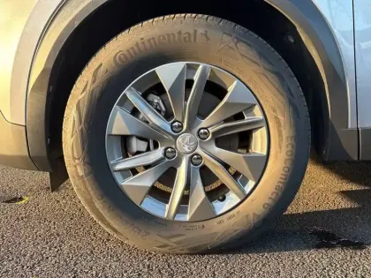 Photo 12 Peugeot 2008  Electrique 136 ch