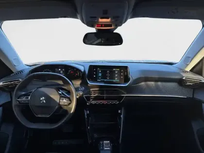 Photo 7 Peugeot 2008  Electrique 136 ch