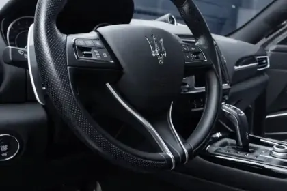 Photo 52 Maserati Levante  V6 430 ch