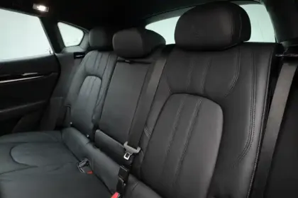 Photo 37 Maserati Levante  V6 430 ch