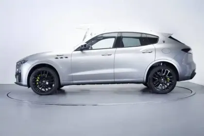 Photo 45 Maserati Levante  V6 430 ch
