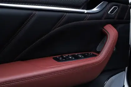 Photo 37 Maserati Levante  V8 580 ch