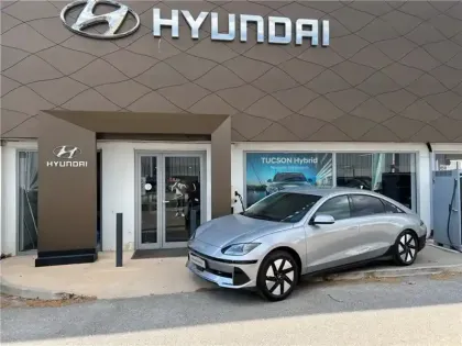 Photo 24 Hyundai Ioniq 6 77 KWH 229 CH