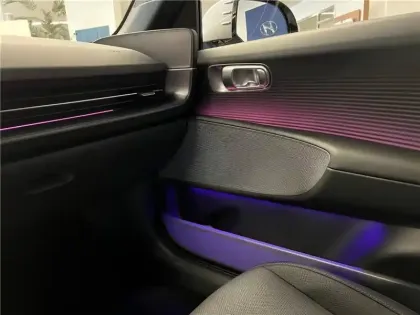 Photo 14 Hyundai Ioniq 6 77 KWH 229 CH