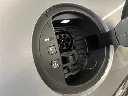 Photo 16 Hyundai Ioniq 6 77 KWH 229 CH