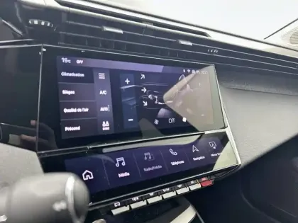 Photo 43 Peugeot 408  PHEV 225 e-EAT8