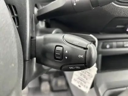 Photo 39 Peugeot Expert  FGN TOLE STANDARD 1.5 BLUEHDI 120 S&S BVM6