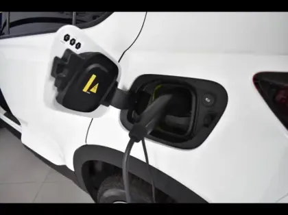 Photo 22 Volvo C40  Recharge 231ch Plus