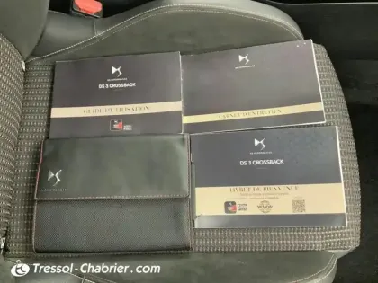 Photo 15 DS DS 3 DS3 Crossback PureTech 130 EAT8 Performance Line