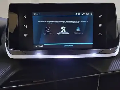 Photo 23 Peugeot 2008  PureTech 130 S&S EAT8