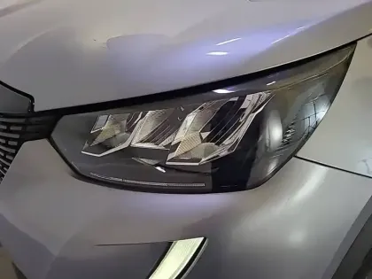 Photo 15 Peugeot 2008  PureTech 130 S&S EAT8